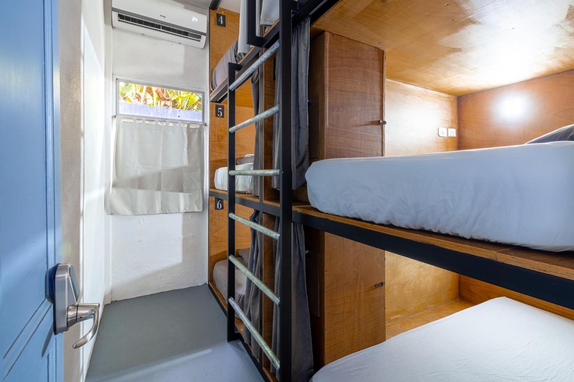 Akih Pods Hostel Playa Santa Teresa  Eksteriør billede